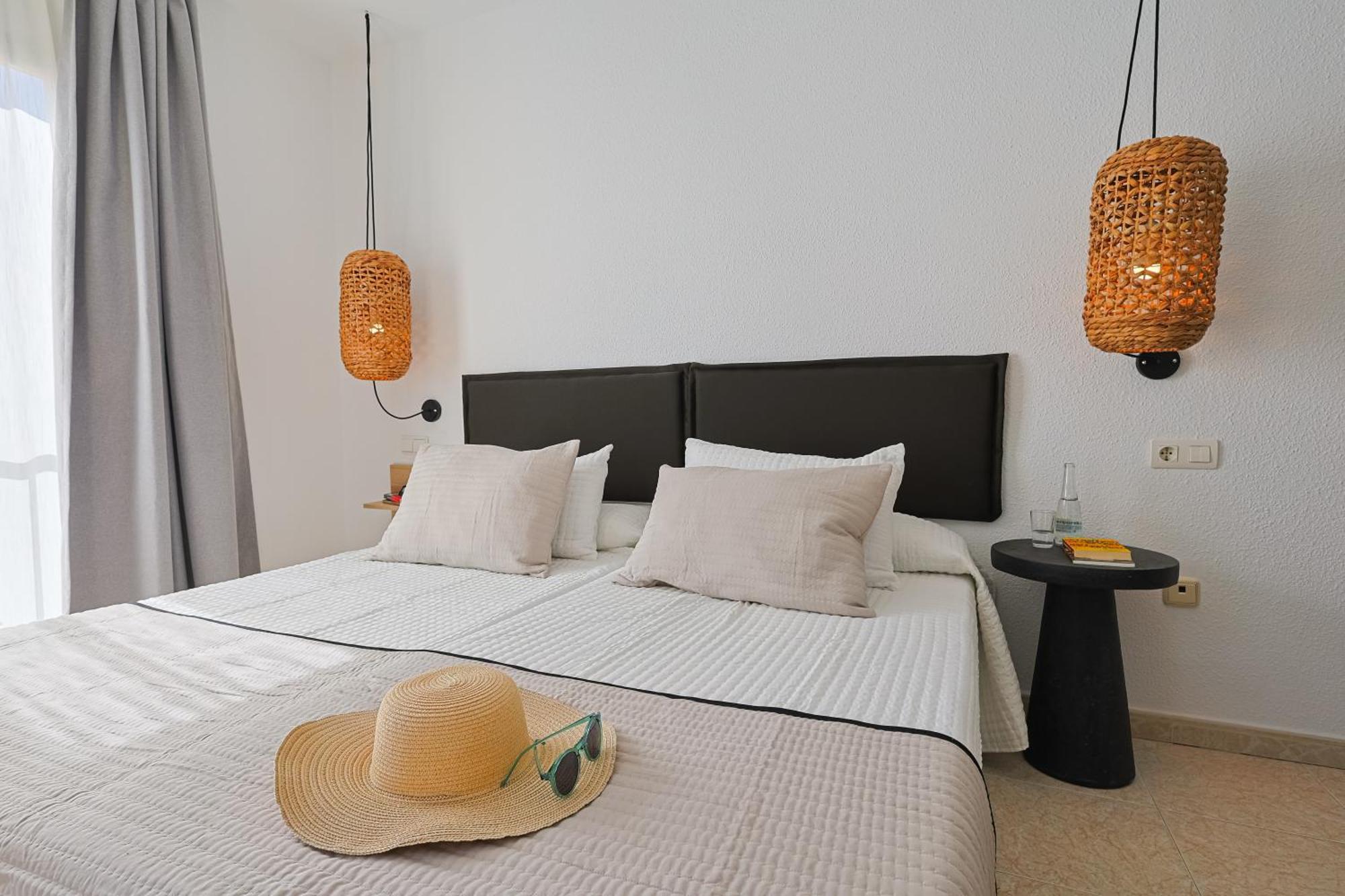 Hotel Olas De Almuñécar Εξωτερικό φωτογραφία