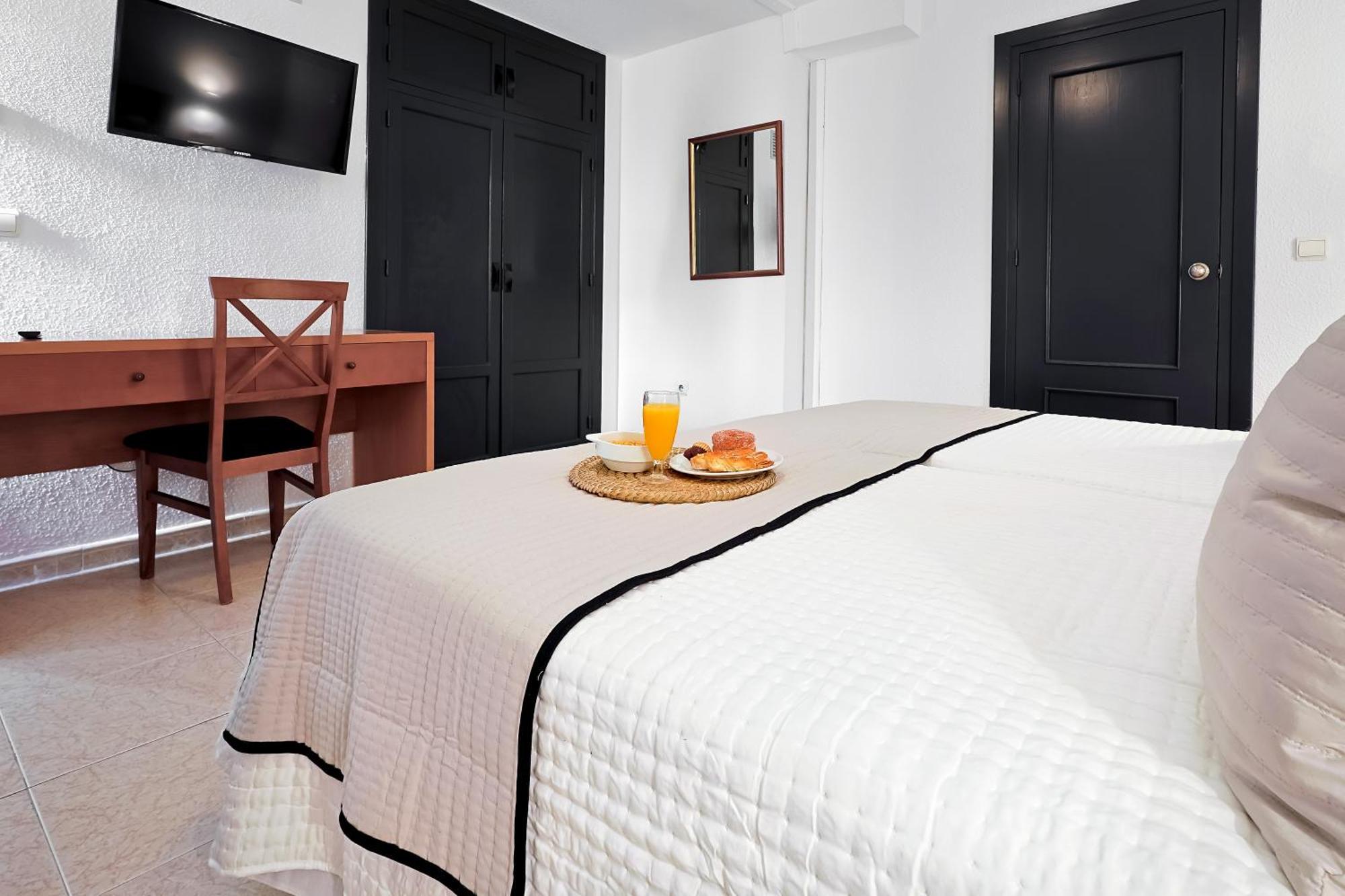 Hotel Olas De Almuñécar Εξωτερικό φωτογραφία