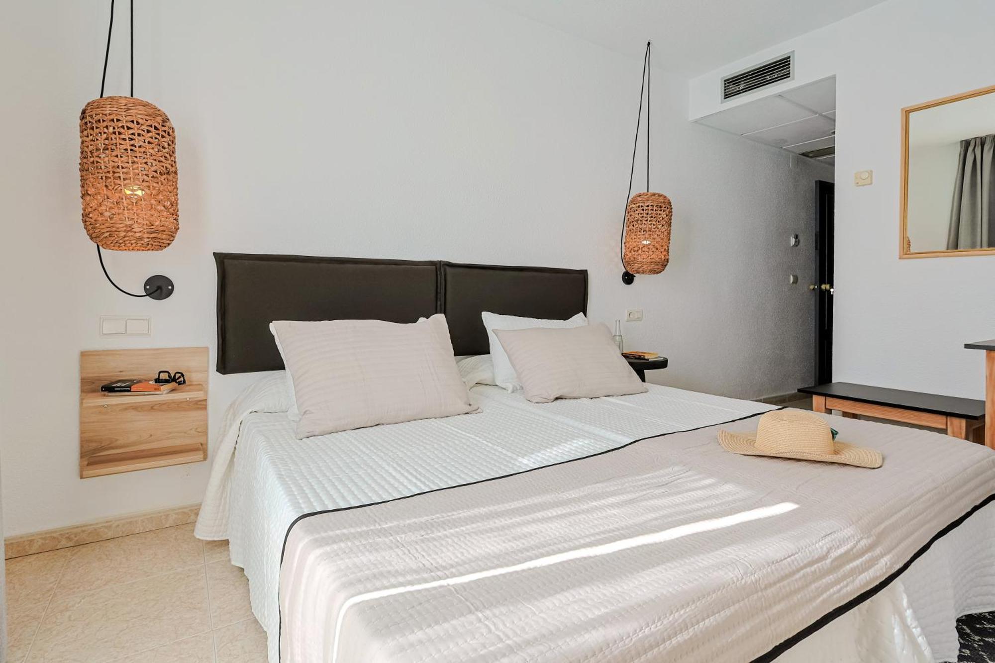 Hotel Olas De Almuñécar Εξωτερικό φωτογραφία