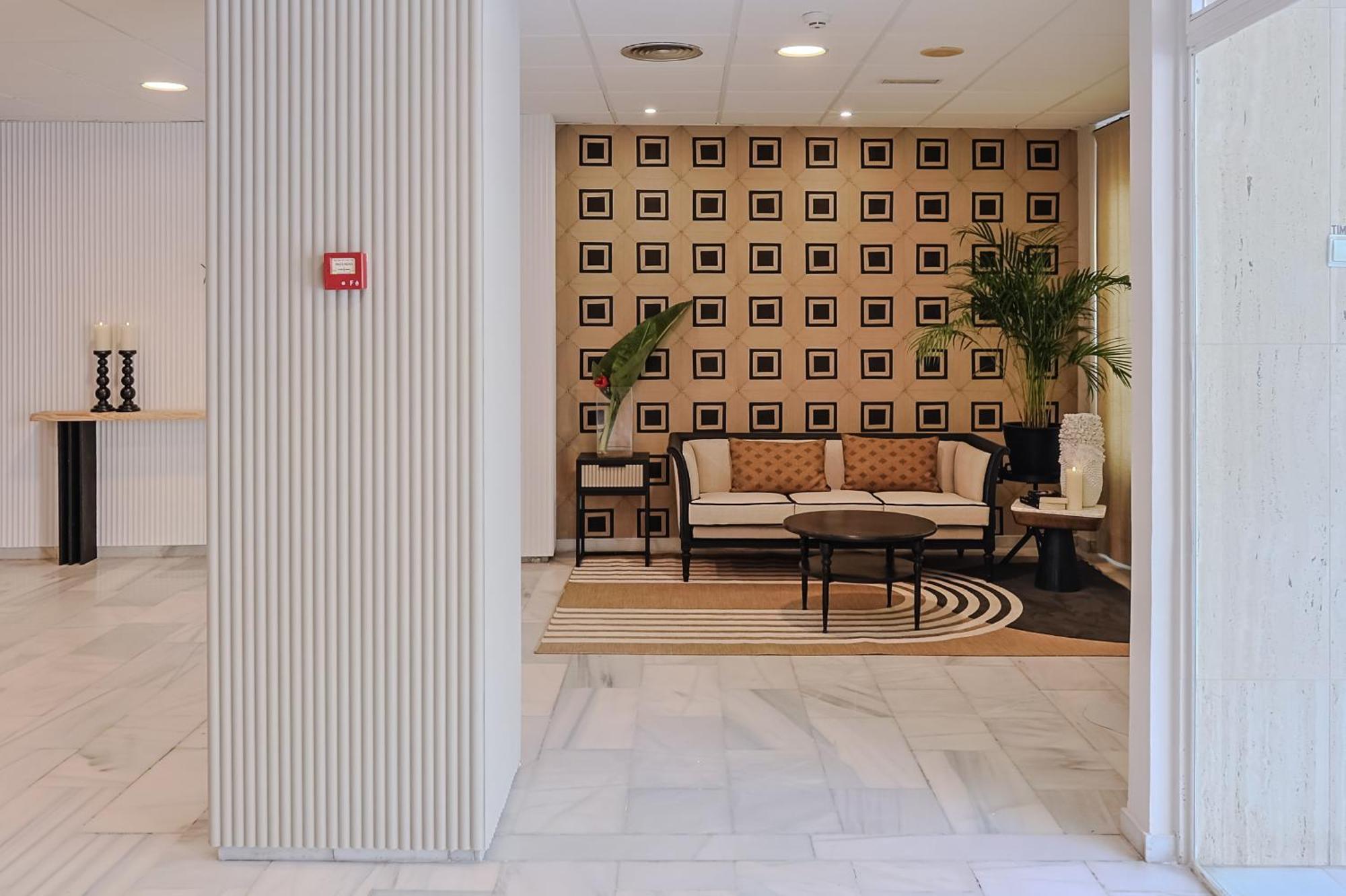 Hotel Olas De Almuñécar Εξωτερικό φωτογραφία